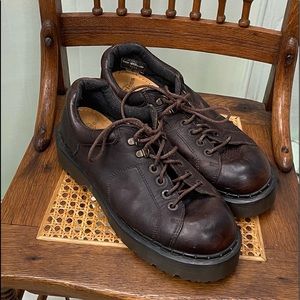 Dr. Marten’s Vintage Oxford Shoes-men’s UK size 9